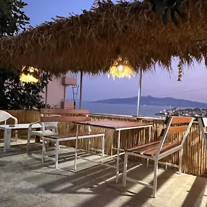 Mirjan , Saranda Albanie